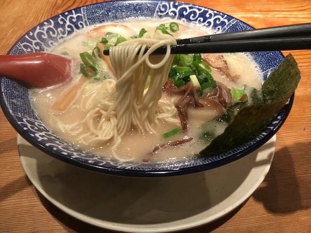 名古屋市天白区【鶴亀堂】のラーメン