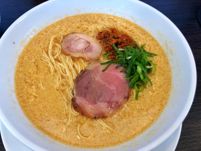 平針ラーメン【八麺山(はちめんざん)】たまご醬々麺１