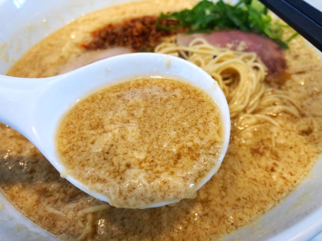 平針ラーメン【八麺山(はちめんざん)】卵とじトロミ