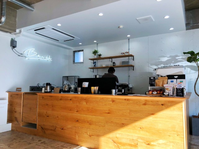 平針【BENCH COFFEE STAND (ベンチコーヒースタンド)】バーカウンター