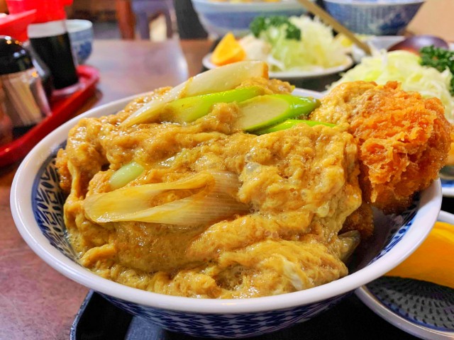 覚王山ランチ【たまや】かつ丼１